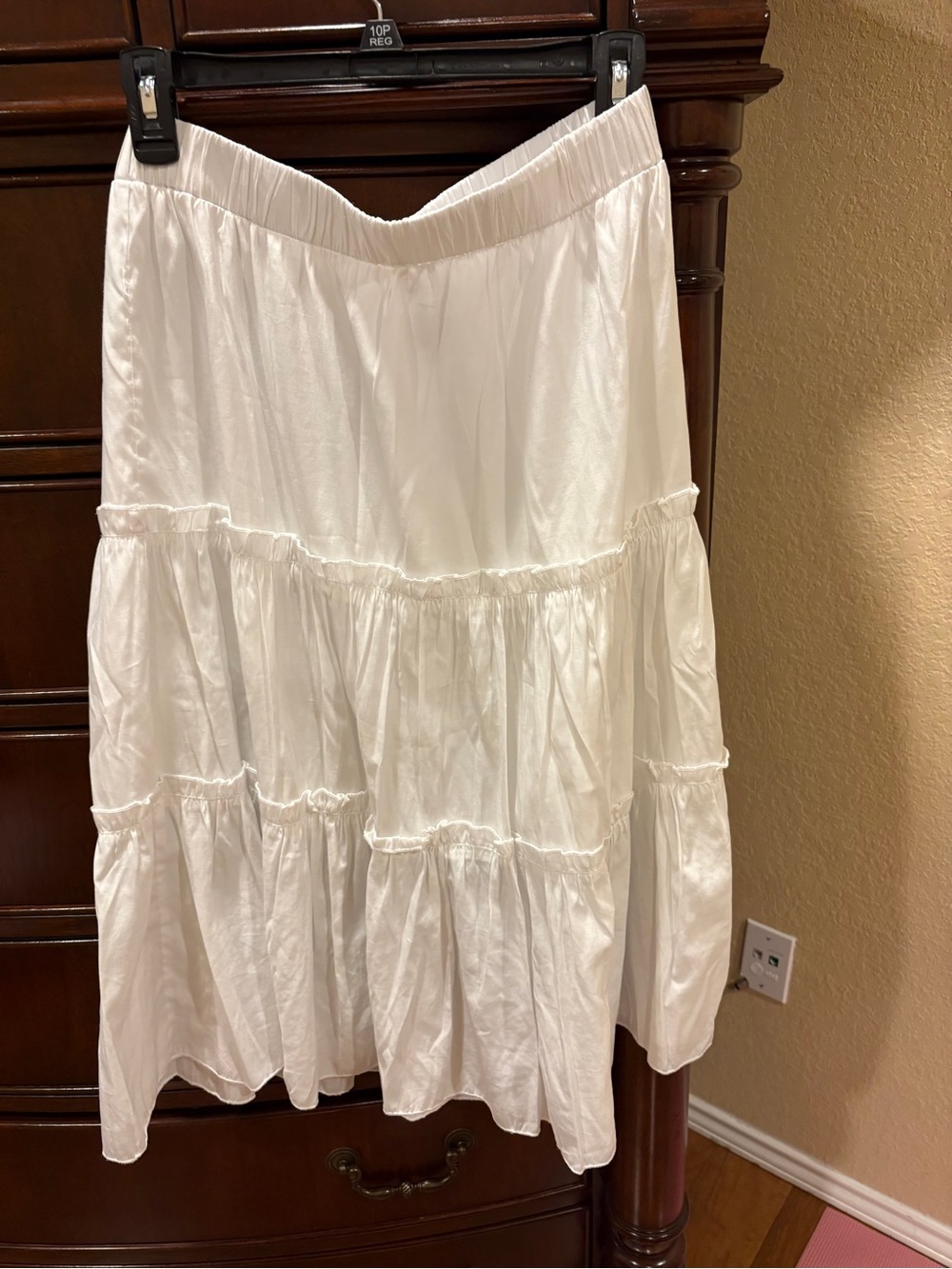 Women’s White Tiered Midi Skirt